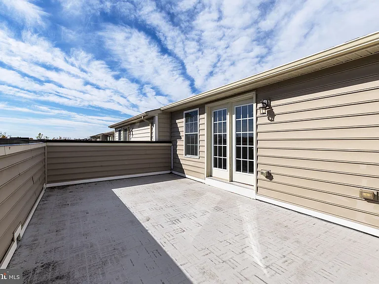 5313 Stream Bank Ln — Photo 45