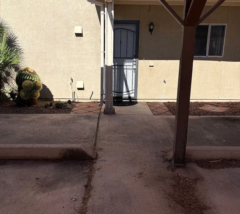 4359 Avenida Palermo #A