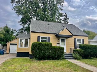 3062 Roosevelt Rd, Muskegon, MI 49441