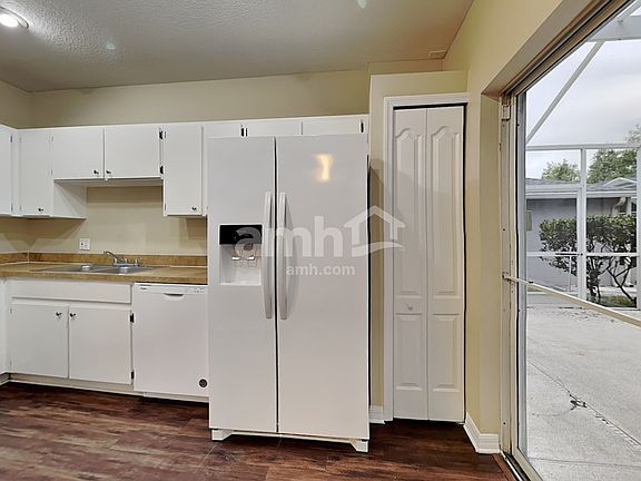 3rd image of 18110 Birdwater Dr