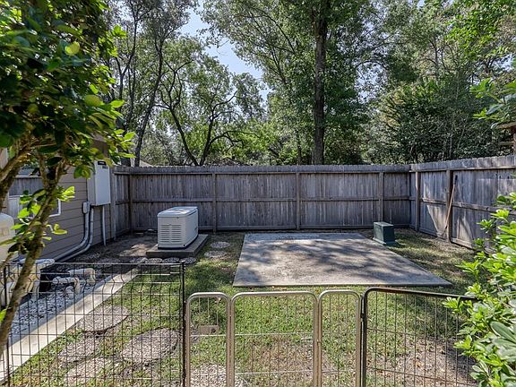 5th image of 3615 Woodbridge Dr