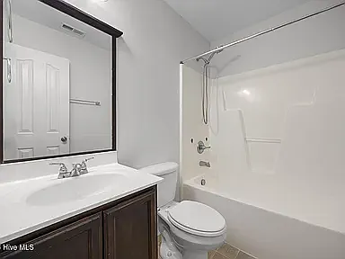 702 Buster Ct — Photo 18
