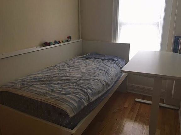 5th image of 1838 Brown St #2