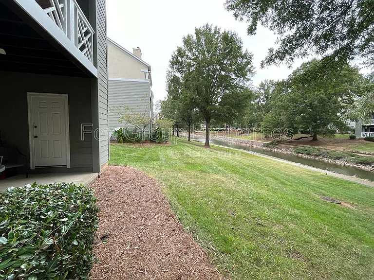 19831 Henderson Rd #A — Photo 13