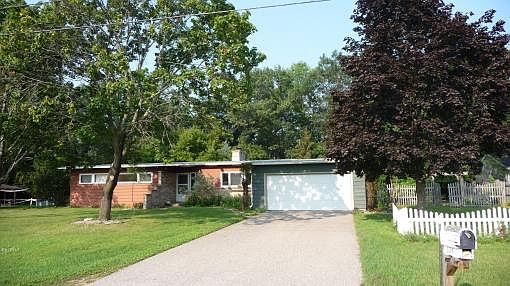 2nd image of 530 Harriet St