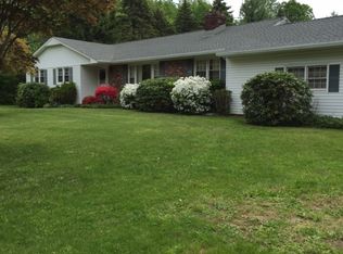 67 Whitenack Rd, Basking Ridge, NJ 07920