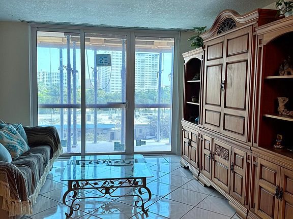 3rd image of 101 BRINY Avenue #409