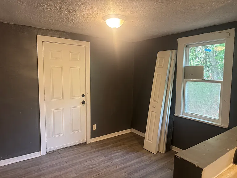 2712 Jupiter Ave — Photo 14
