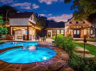 213 E Schubert St, Fredericksburg, TX 78624