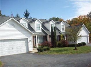 1457 Dorsh Rd, South Euclid, OH 44121