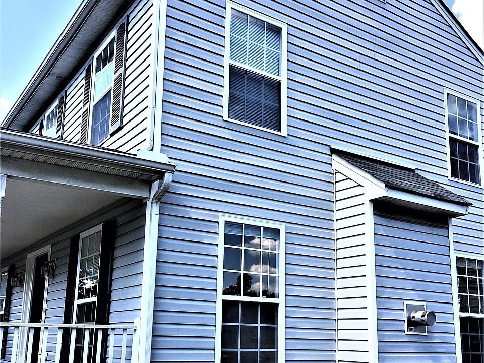 2nd image of 7136 Lake Caroline Dr