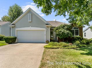 796 Holly Creek Dr, Holland, MI 49423