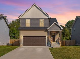 1141 Tybee Dr, Clarksville, TN 37042