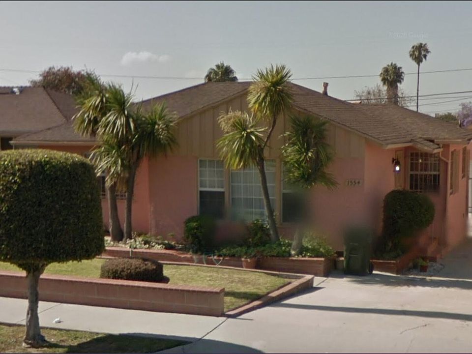 2nd image of 1554 W 125th St