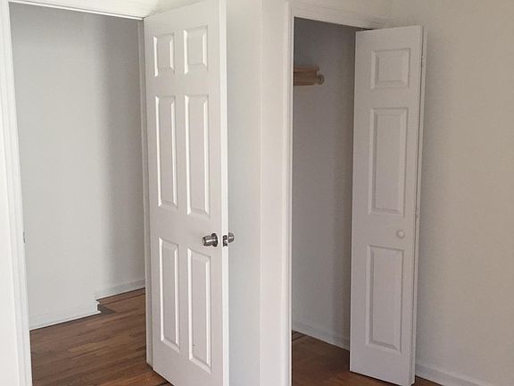 3rd image of 159 Eastern Pkwy APT 2J