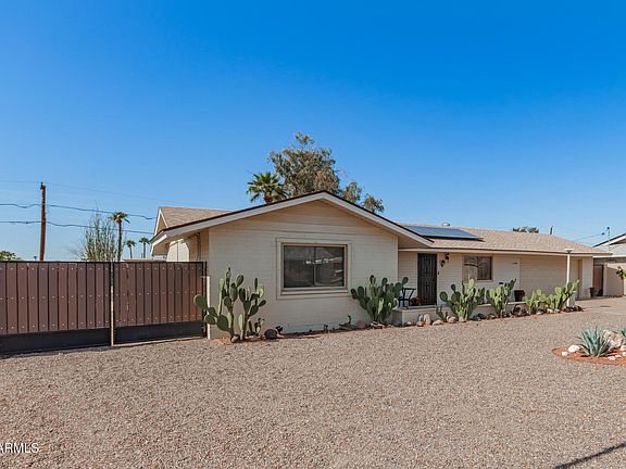 3rd image of 11468 N DESERT HILLS Drive