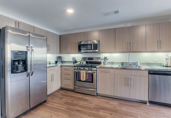 2nd image of 12722 Millennium APT 421