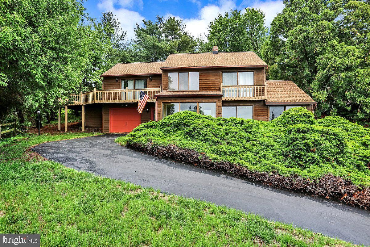 55 Karen Ct, Lititz, PA 17543 | Zillow