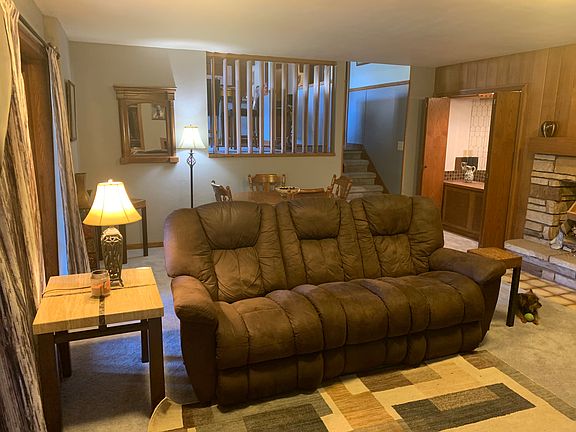 4th image of 611 N 48th Ave