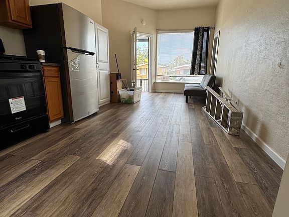 5th image of 1235 Georgia St Unit C