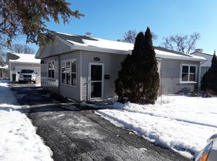 247 N Garfield St, Lombard, IL 60148