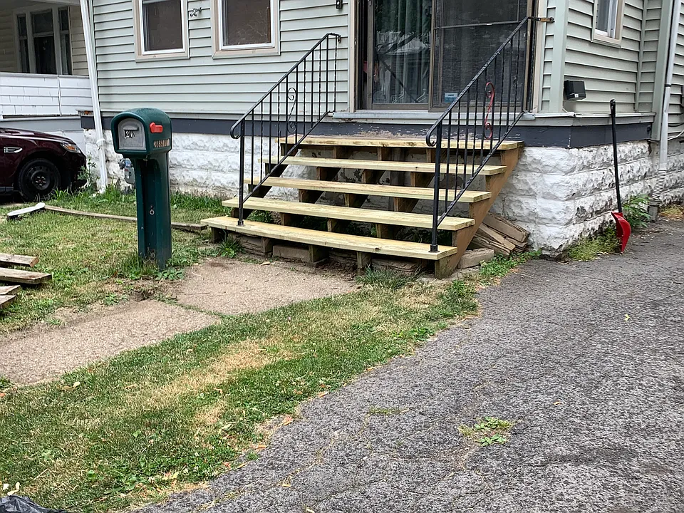 26 Macamley St #2