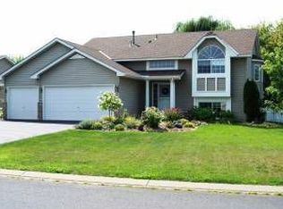 1966 Eastway Ave, Shakopee, MN 55379