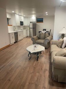 32 Cleveland Ave, Glen Head, NY, 11545