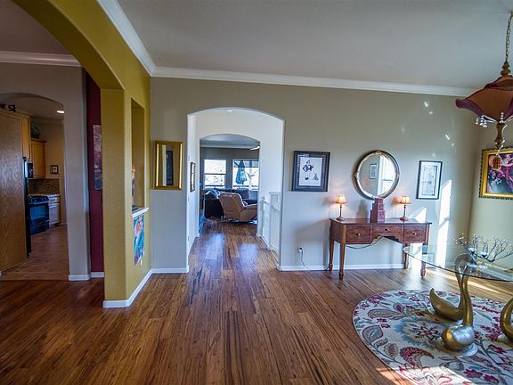 3rd image of 671 Twilight Ct