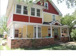 323 College St, Winfield, KS 67156