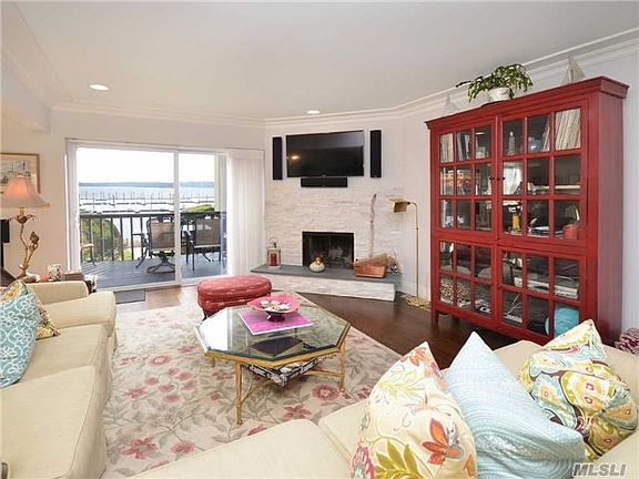 4th image of 53 Orchard Beach Blvd