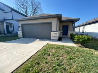 134 Canopy Oak Rd, New Braunfels, TX 78130