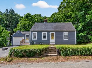1 Abbott Cir, Groveland, MA 01834
