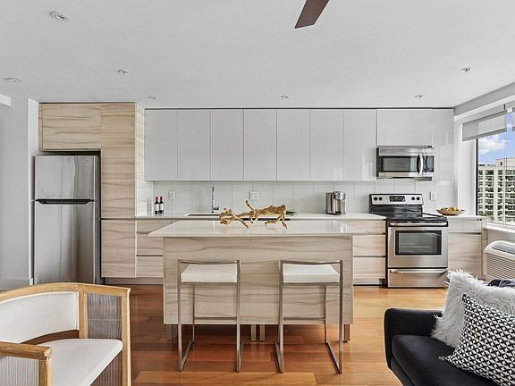 2nd image of 3800-3900 City Ave #2