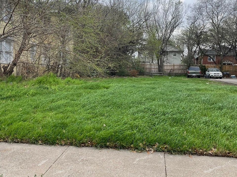 1st image of 4629 Worth St