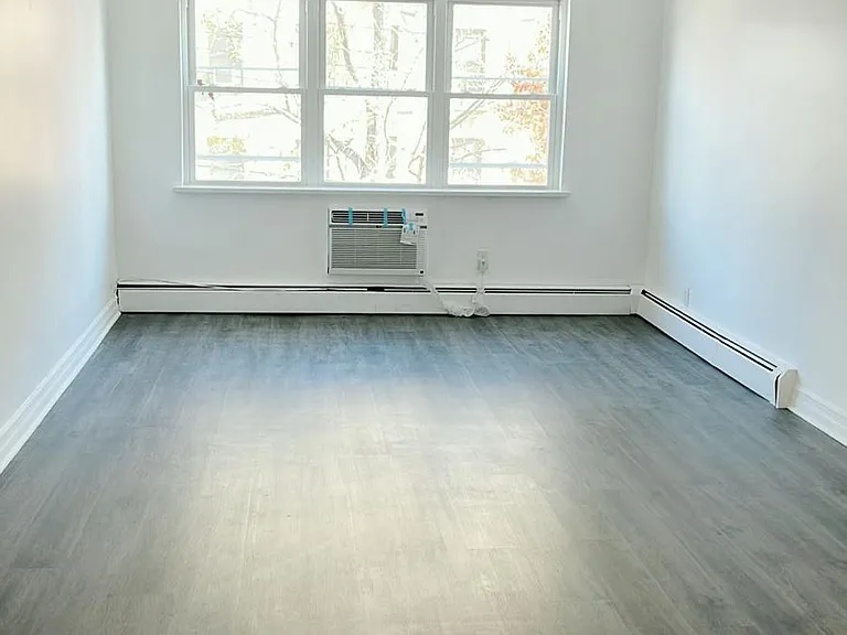 4302 Martha Ave #3 — Photo 9