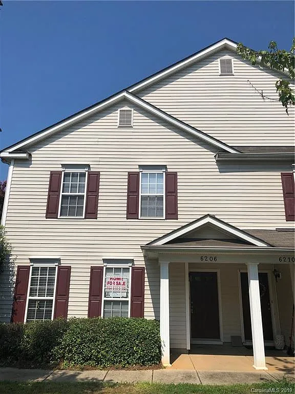 6206 Ginkgo Ln — Photo 1