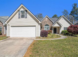 1734 Stephens Pond Vw, Loganville, GA 30052