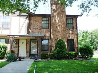 900 Maces Grove Rd, O'Fallon, IL 62269