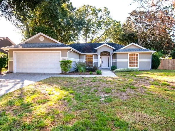 2728 Lake Landing Blvd, Eustis, FL 32726