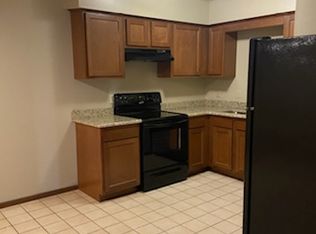 6424 Saint Andrews Dr #1, Canfield, OH 44406