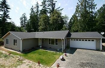 1st image of 701 E North Island Dr