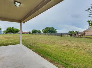 107 High View Ct, Decatur, TX 76234
