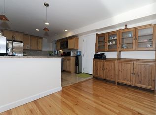 22 Broadlawn Park #0, Chestnut Hill, MA 02467