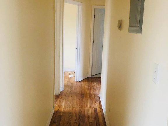 5th image of 9703 191st St #3