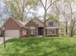 8557 Ardennes Dr, Fishers, IN 46038
