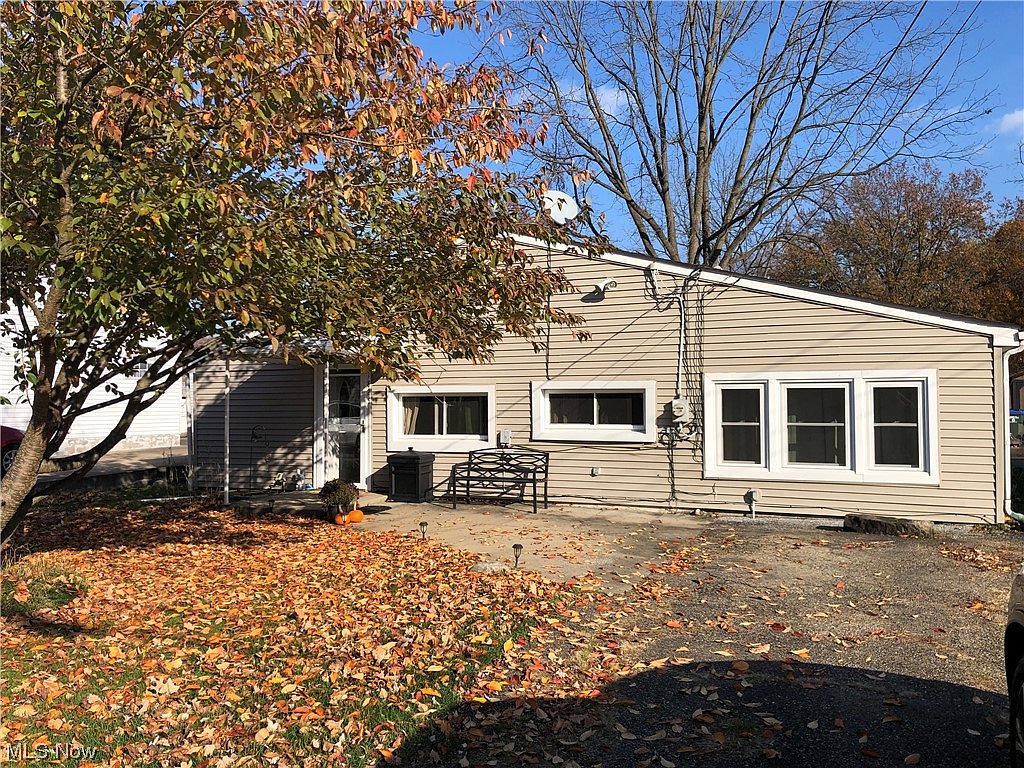 1825 Issaquah St, Cuyahoga Falls, OH 44221 Zillow