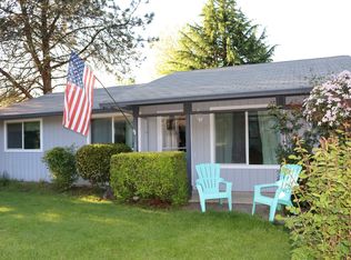 17561 SW Ivy Glenn Dr, Beaverton, OR 97007