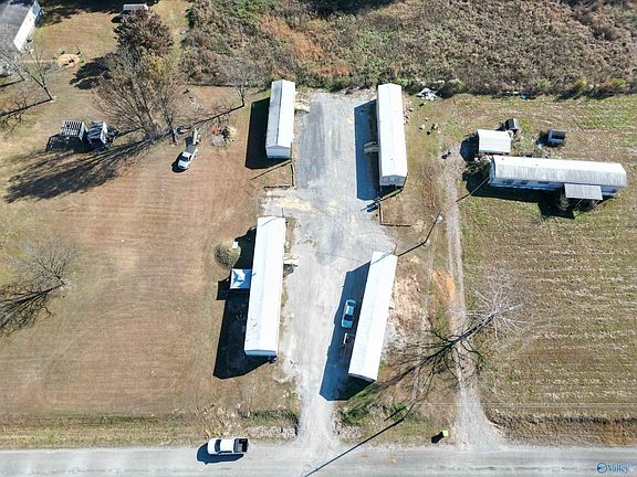 2nd image of 464 County Road 237