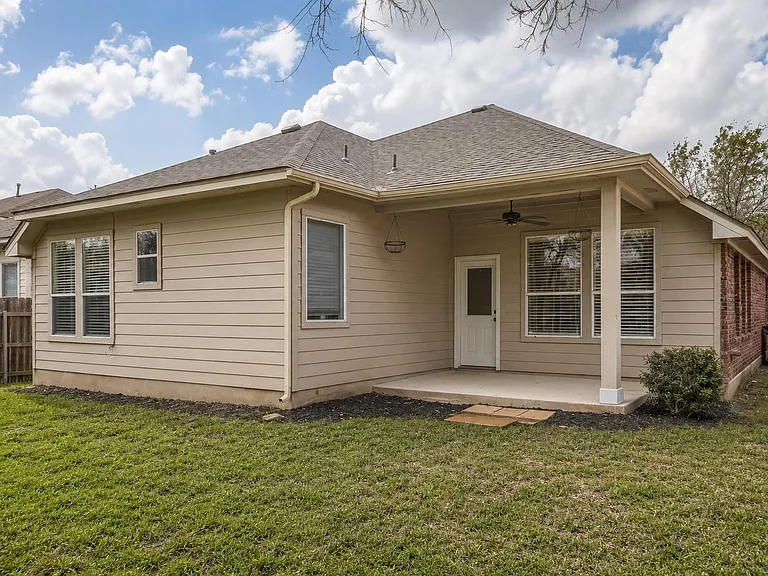 1402 Weatherford Dr — Photo 24